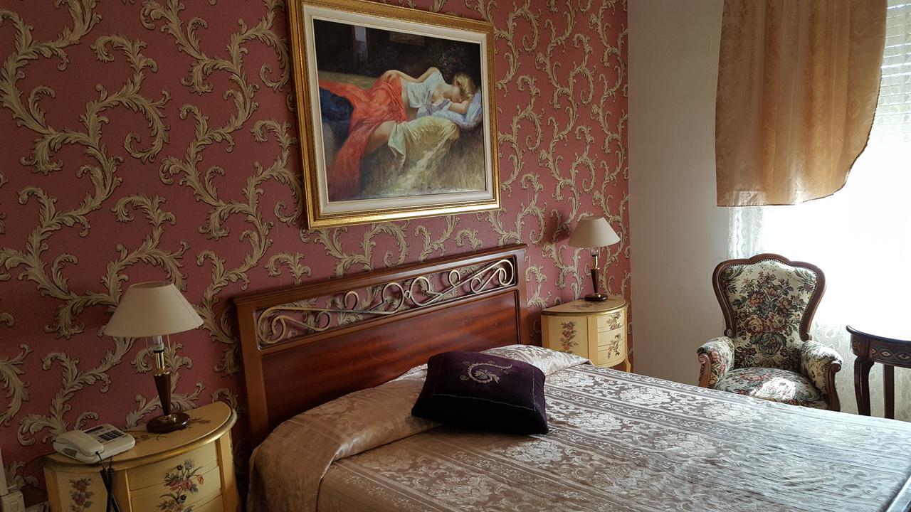 Hotel Royal Alessandria Eksteriør bilde
